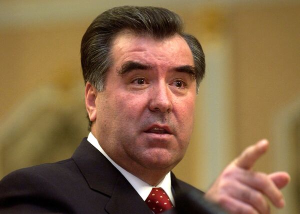 Президент Таджикистана Эмомали Рахмон. Архивное фото - Sputnik Таджикистан