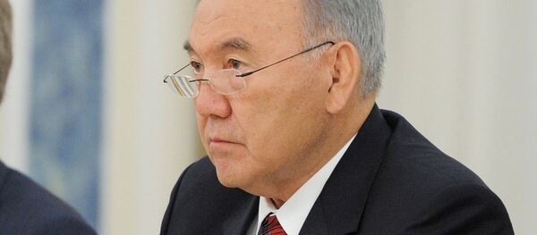 Президенти Қазоқистон Нурсултон Назарбоев. Акс аз бойгонӣ - Sputnik Тоҷикистон