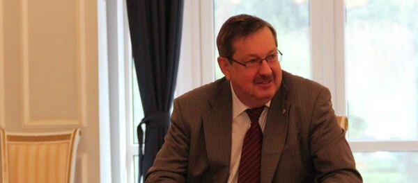 Игорь Лякин-Фролов, акс аз бойгонӣ - Sputnik Тоҷикистон