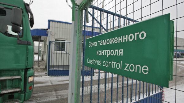 Зона таможенного контроля. Архивное фото - Sputnik Тоҷикистон