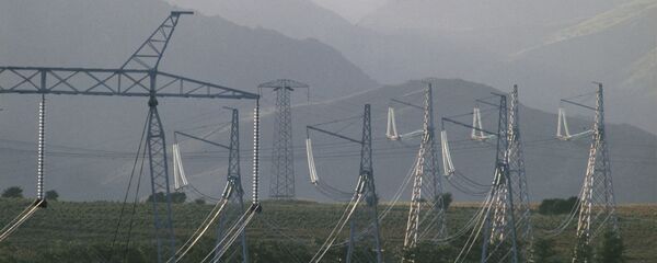 Линии электропередачи. Архивное фото - Sputnik Тоҷикистон