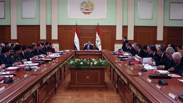 Заседание правительства Таджикистана 29 декабря 2014 года. Фото: пресс-служба президента РТ - Sputnik Тоҷикистон