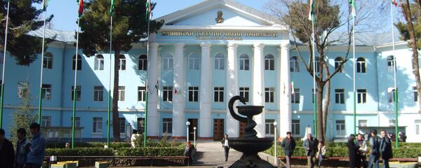 Бинои ДДТТ ба номи Сино. Акс аз бойгонӣ - Sputnik Тоҷикистон