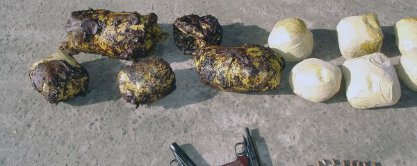 Маводди мухаддир. Акс аз бойгонӣ Маводди мухаддир. Акс аз бойгонӣ - Sputnik Тоҷикистон