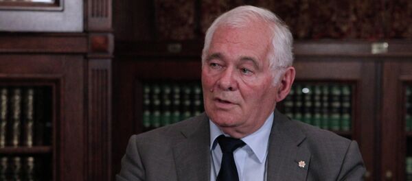 Встреча Дмитрия Медведева с Леонидом Рошалем - Sputnik Тоҷикистон