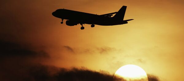 Самолет Airbus-320. - Sputnik Таджикистан