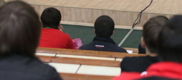 Студенты. Архивное фото - Sputnik Таджикистан