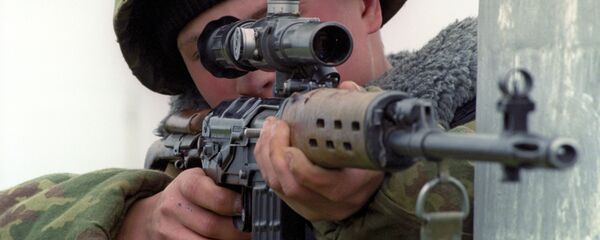 Снайпер. Архивное фото Снайпер. Архивное фото - Sputnik Таджикистан