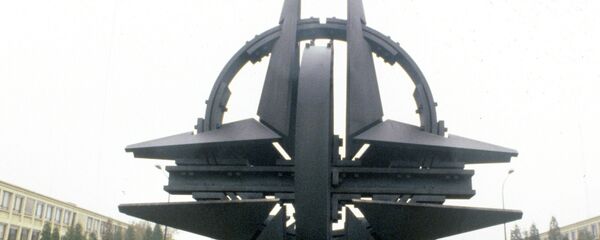 Дафтари НАТО. Акс аз бойгонӣ - Sputnik Тоҷикистон