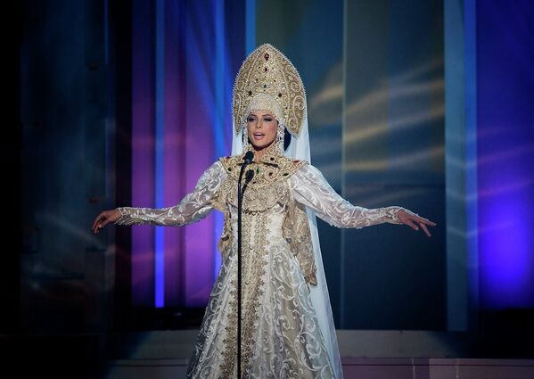Участница конкурса Мисс Вселенная Юлия Алипова - Sputnik Таджикистан