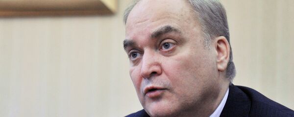 Муъовини вазири дифоъи ФР. Акс аз бойгонӣ Муъовини вазири дифоъи ФР. Акс аз бойгонӣ - Sputnik Тоҷикистон