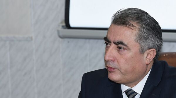 Председатель госэнергохолдинга Барки точик Рустам Рахматзода - Sputnik Таджикистан