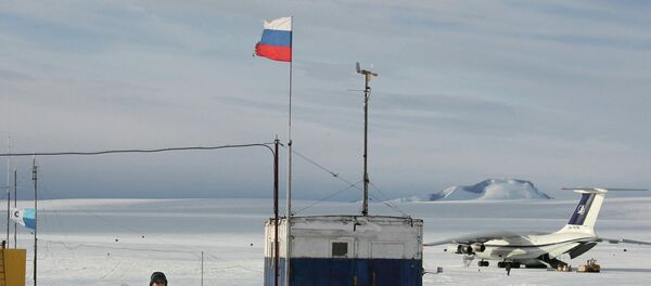Российская научная станция Новолазаревская в Антарктиде. 2008 г. Российская научная станция Новолазаревская в Антарктиде. 2008 г. - Sputnik Таджикистан