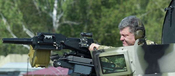 Петр Порошенко. Акс аз бойгонӣ Петр Порошенко. Акс аз бойгонӣ - Sputnik Тоҷикистон