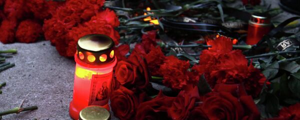 Акция “Зажги свечу памяти. Архивное фото Акция “Зажги свечу памяти. Архивное фото - Sputnik Таджикистан