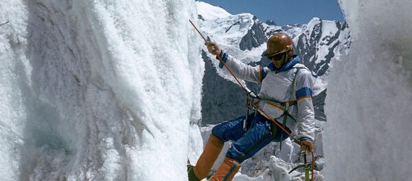 Пиряхи Федченко дар Бадахшон. Акс аз бойгонӣ Пиряхи Федченко дар Бадахшон. Акс аз бойгонӣ - Sputnik Тоҷикистон