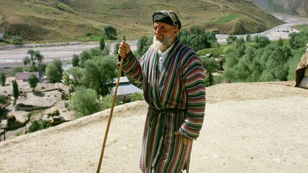 Таджикский пенсионер. Архивное фото - Sputnik Таджикистан
