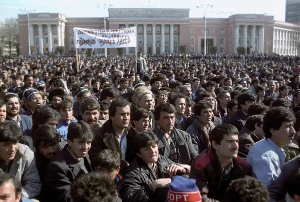 События в Душанбе в феврале 1990 года События в Душанбе в феврале 1990 года - Sputnik Тоҷикистон