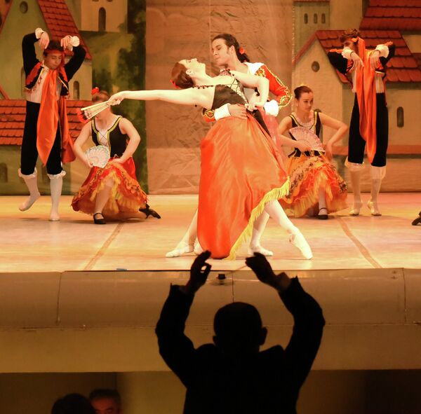 Дон Кихот в театре оперы и балета им. С. Айни - Sputnik Таджикистан