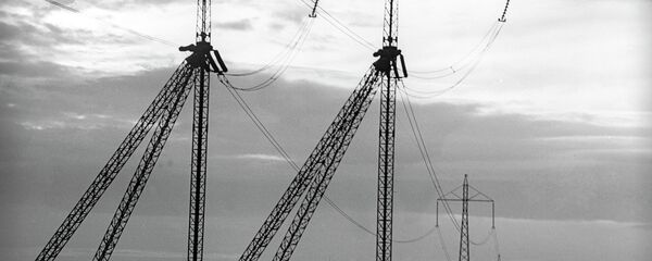 Линия электропередачи, архивное фото - Sputnik Таджикистан