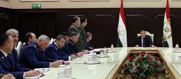 Президент Таджикистана 26 февраля принял группу молодых кадров, предложенных на посты заместителей генерального прокурора, директора антикоррупционного агентства и национальной гвардии - Sputnik Тоҷикистон