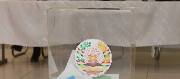 Урна для голосований. Архивное фото Урна для голосований. Архивное фото - Sputnik Тоҷикистон