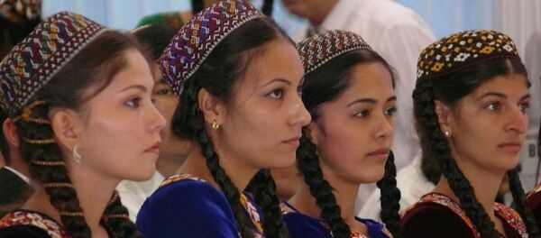 Туркменские девушки. Архивное фото - Sputnik Тоҷикистон