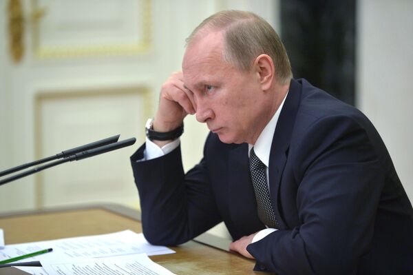 Президент РФ Владимир Путин. Архивное фото - Sputnik Таджикистан