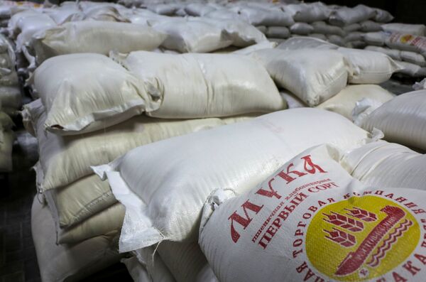 Вируси корона ба маводи ғизоӣ сироят кард: болоравии нархҳо дар бозорҳои Тоҷикистон  - Sputnik Тоҷикистон