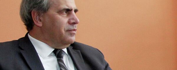 Петер Буриан. Архивное фото Петер Буриан. Архивное фото - Sputnik Таджикистан