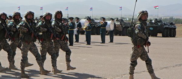 Церемония открытия миротворческих учений Нерушимое братство-2014 - Sputnik Тоҷикистон