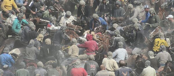 Бузкаши: национальная забава на лошадях - Sputnik Тоҷикистон