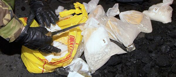 Маҳвсозии маводди мухаддир. Акс аз бойгонӣ - Sputnik Тоҷикистон