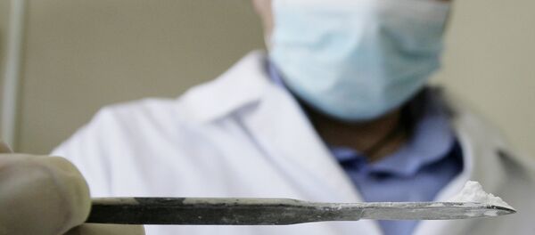 Экспертное исследование наркотического веществ, архивное фото - Sputnik Тоҷикистон