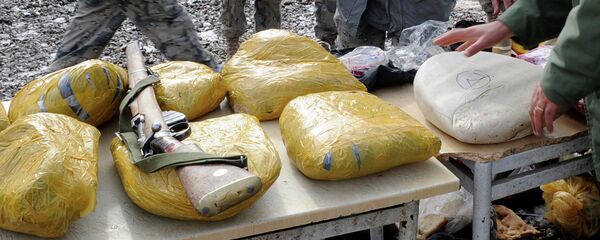 Наркотики. Архивное фото Наркотики. Архивное фото - Sputnik Таджикистан