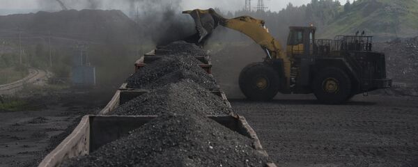 Уголь, архивное фото - Sputnik Таджикистан