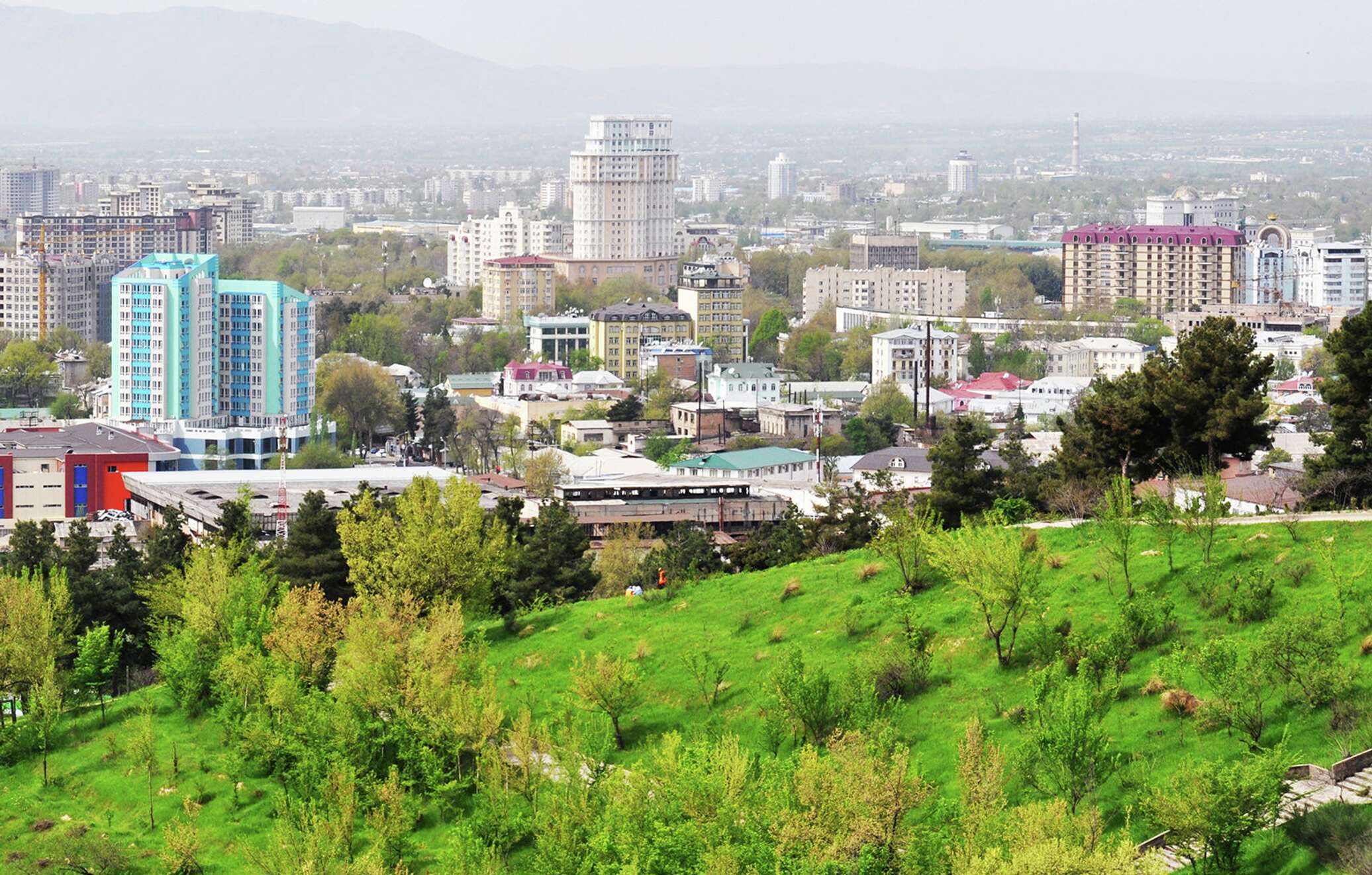 Таджикистан город ЦУМ