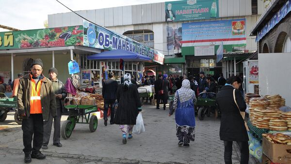 На рынке Шохмансур. Архивное фото - Sputnik Таджикистан