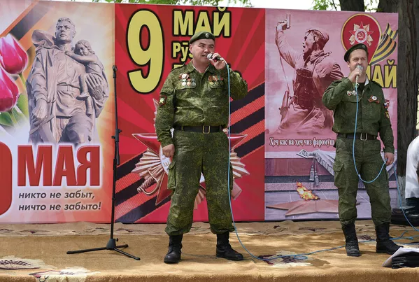 Гузашти мошинҳову мотосиклҳо - “Субҳи Пирӯзӣ” Гузашти мошинҳову мотосиклҳо - “Субҳи Пирӯзӣ” - Sputnik Тоҷикистон