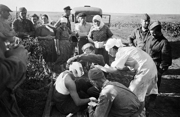 Какой сегодня праздник в Таджикистане и мире: 12 мая Какой сегодня праздник в Таджикистане и мире: 12 мая - Sputnik Таджикистан