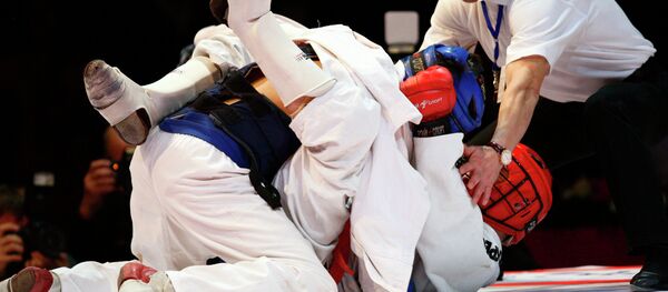 Рукопашный бой. Архивное фото Рукопашный бой. Архивное фото - Sputnik Таджикистан