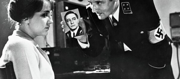 Кадр из фильма Семнадцать мгновений весны Кадр из фильма Семнадцать мгновений весны - Sputnik Таджикистан