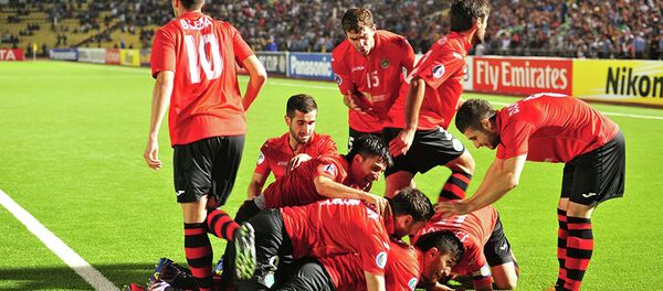 Бозигарони тими Истиқлол. Акс аз бойгонӣ Бозигарони тими Истиқлол. Акс аз бойгонӣ - Sputnik Тоҷикистон