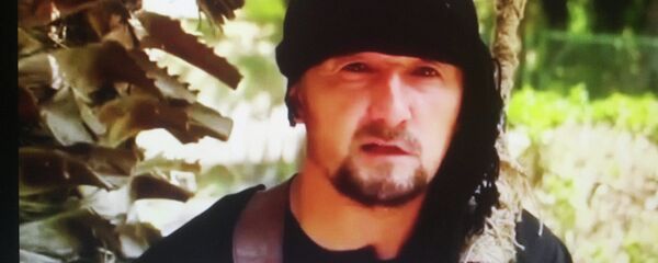 Кадр из видеоролика, в котором Гулмурод Халимов заявил о присоединении к ИГ - Sputnik Таджикистан