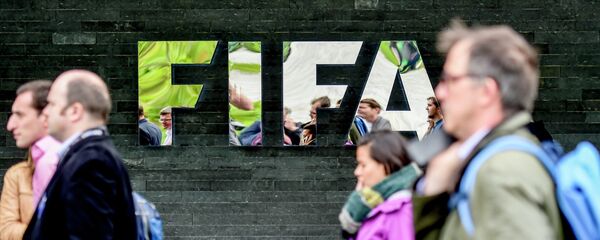 Бинои Федератсияи байналмиллалии футбол дар Сюрих. Акс аз бойгонӣ Бинои Федератсияи байналмиллалии футбол дар Сюрих. Акс аз бойгонӣ - Sputnik Тоҷикистон