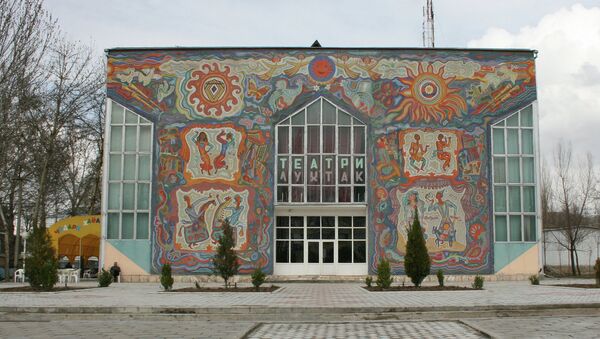 Здание кукольного театра в Душанбе. Архивное фото - Sputnik Таджикистан