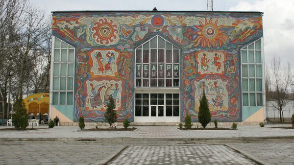 Здание кукольного театра в Душанбе. Архивное фото - Sputnik Таджикистан