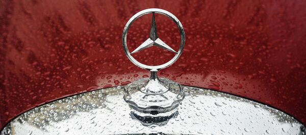 Мерседес. Акс аз бойгонӣ Мерседес. Акс аз бойгонӣ - Sputnik Тоҷикистон