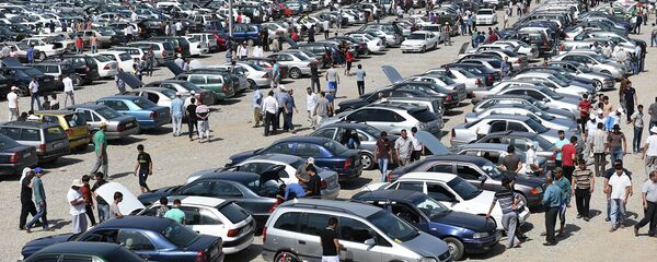 Авторынок в селе Чимтеппа - Sputnik Тоҷикистон