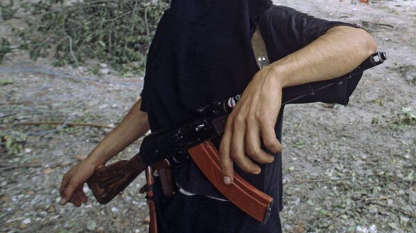 Чеченский боевик. Архивное фото - Sputnik Таджикистан